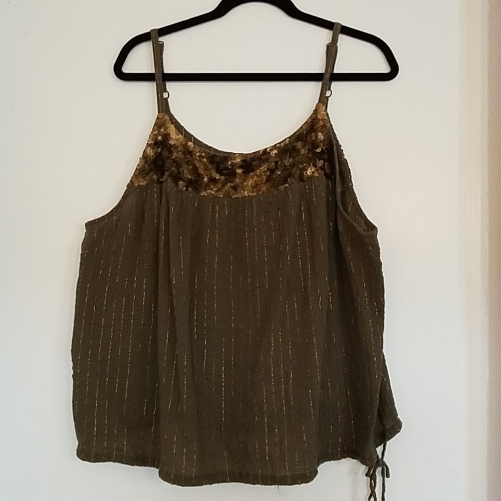 Sequined top tank